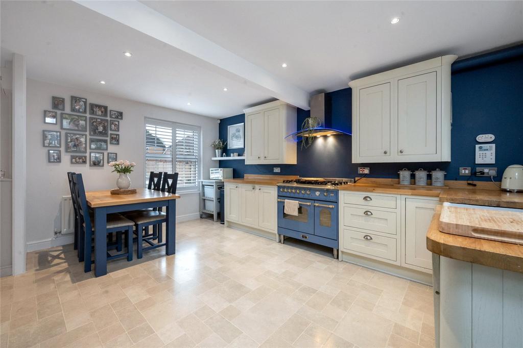 Living/Dining Kitche