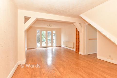 5 bedroom end of terrace house for sale, West Lane, Isle Of Grain, Rochester, Kent