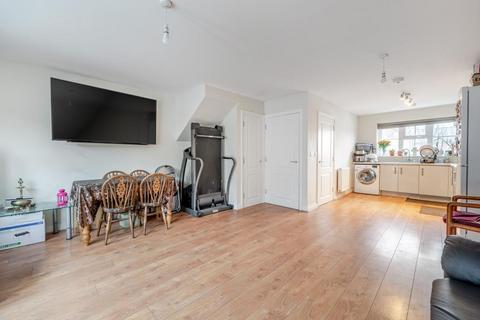 3 bedroom terraced house for sale, Chesham,  Buckinghamshire,  HP5