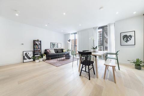 1 bedroom apartment for sale, Windlass House, Royal Wharf, E16