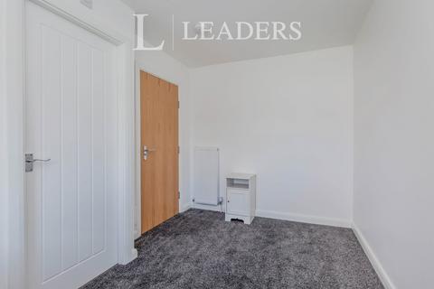 1 bedroom semi-detached house to rent, Oliver Road, ST4