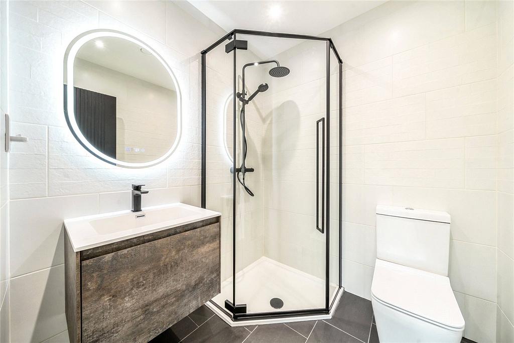 En Suite 2