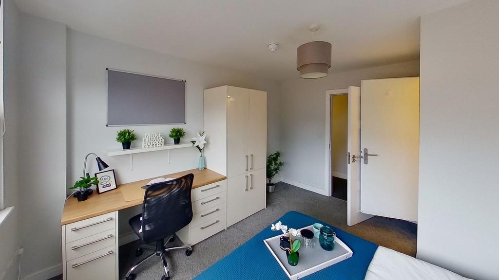 Apartment in Nottingham, Beeston - View 3