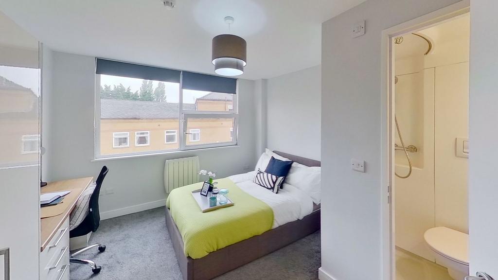 Apartment in Nottingham, Beeston - View 5
