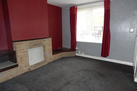 3 bedroom terraced house to rent, Brearley Street, Batley