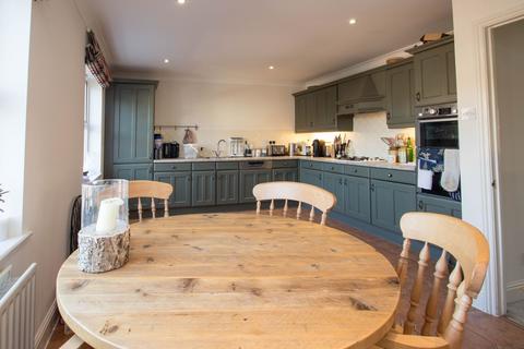 undefined, Albany Crescent, Claygate, KT10
