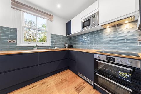 2 bedroom terraced house to rent, Hadley Highstone, Barnet