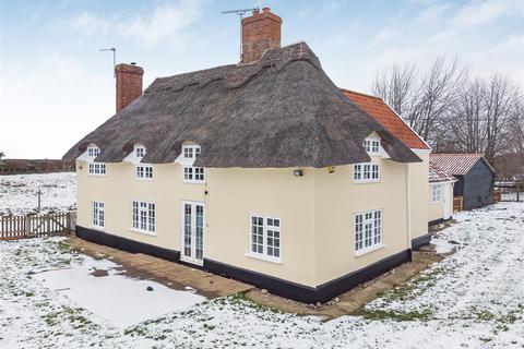 4 bedroom house to rent, Pages Lane, Lower Green, Bury St. Edmunds IP28