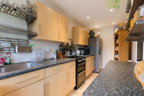 4 bedroom semi-detached house for sale, Days Lane, Sidcup, DA15