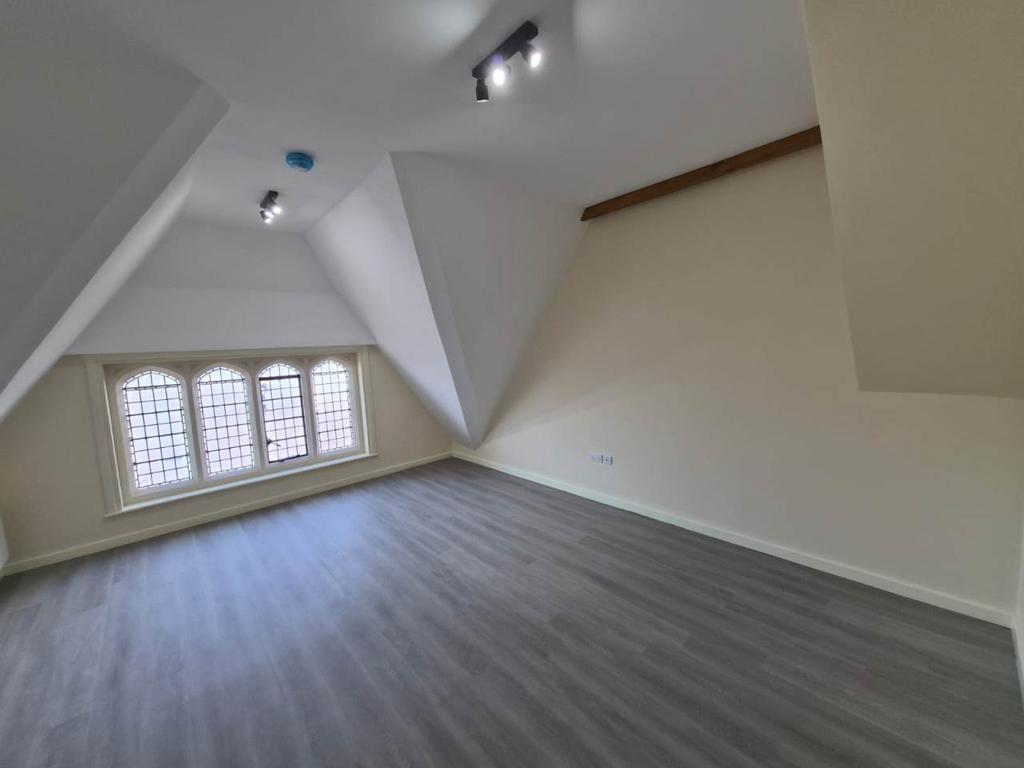 Flat 7 (9)