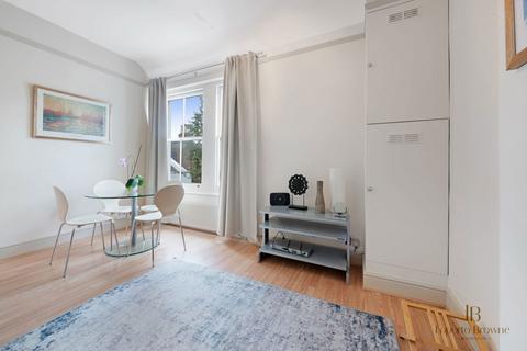 1 bedroom apartment to rent, Clanricarde Gardens, W2 4JW