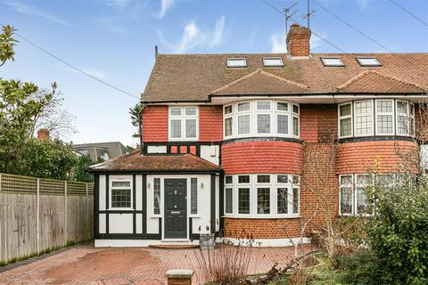 4 bedroom semi-detached house for sale, Garth Close, Kingston Upon Thames KT2