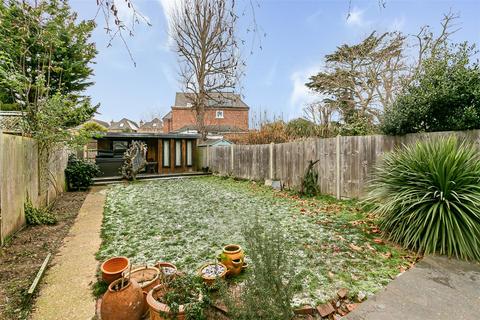 4 bedroom semi-detached house for sale, Garth Close, Kingston Upon Thames KT2