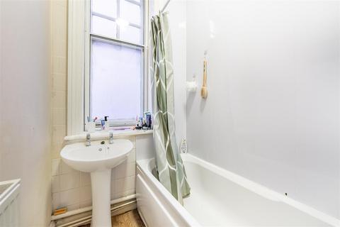 3 bedroom maisonette to rent, St. Nicholas Churchyard, Newcastle Upon Tyne