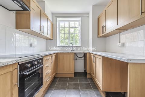 2 bedroom flat to rent, Haslemere Road, London, N8