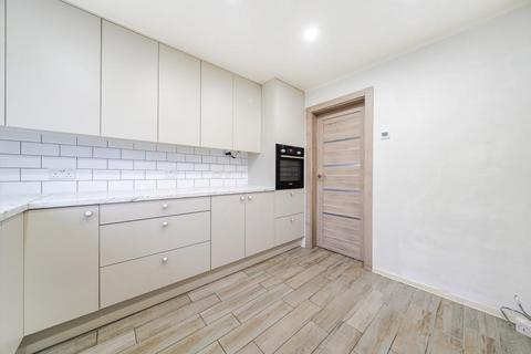 undefined, Palmer Avenue,  Aylesbury,  HP19