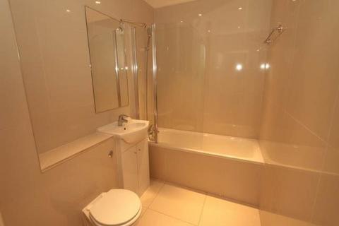 2 bedroom flat to rent, Harvest Court, Watford WD25