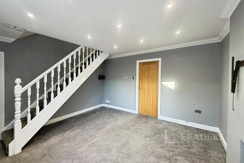 4 bedroom semi-detached house to rent, Breeze Mount Court, Stainforth, DN7