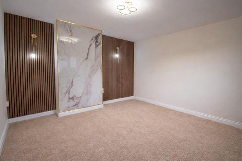 3 bedroom end of terrace house for sale, Cheriton Road, Aylestone