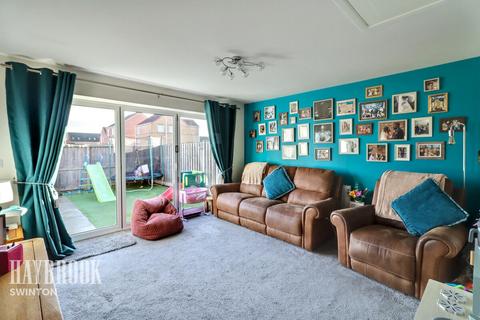 4 bedroom semi-detached house for sale, Comrades Place, Rotherham