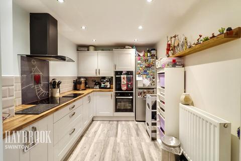 4 bedroom semi-detached house for sale, Comrades Place, Rotherham
