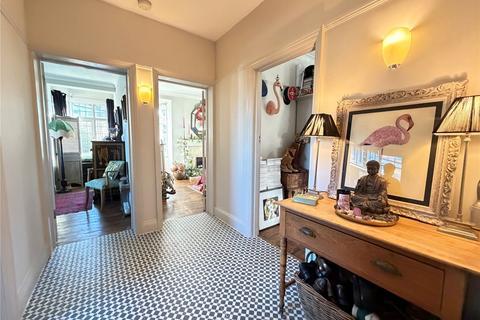 2 bedroom apartment to rent, The Barons, St Margarets