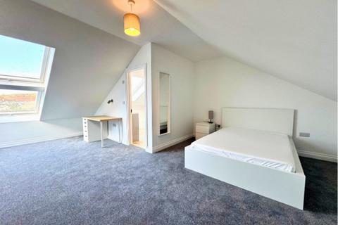 1 bedroom in a house share to rent, Newton Road, Kingskerswell, TQ12