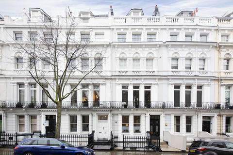 1 bedroom flat to rent, Ladbroke Gardens, London W11
