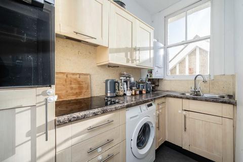 2 bedroom flat to rent, Spencer Road, London W4