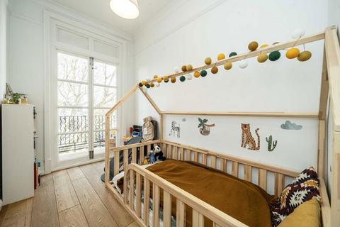 2 bedroom flat to rent, Spencer Road, London W4