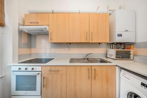 1 bedroom flat to rent, Barons Court Road, London W14