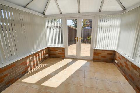 3 bedroom end of terrace house for sale, 10 Ashmore Crescent, TF12