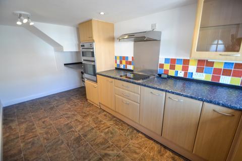 3 bedroom end of terrace house for sale, 10 Ashmore Crescent, TF12