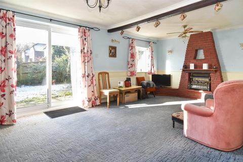 3 bedroom semi-detached house for sale, Juniper Close, St. Leonards-On-Sea