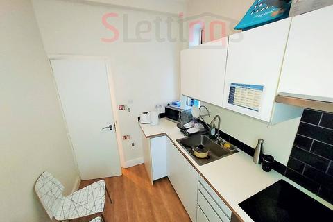 1 bedroom flat to rent, Hendon, London, NW1