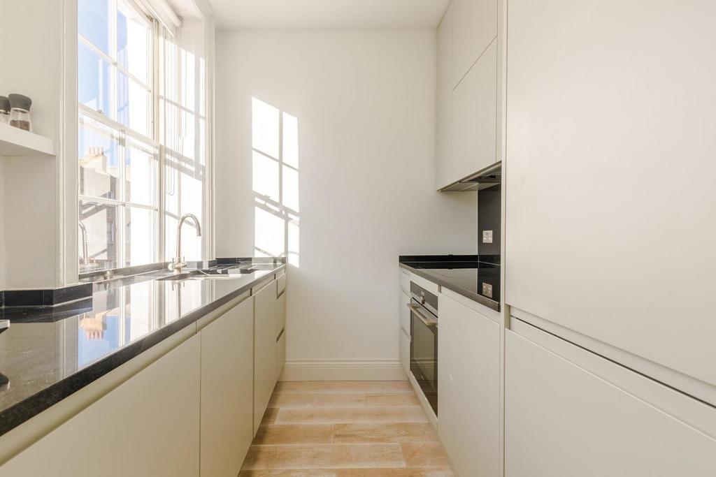 Kitchen.jpg