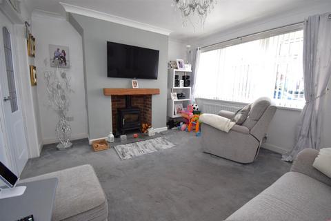3 bedroom semi-detached house for sale, Stirling Avenue, Jarrow