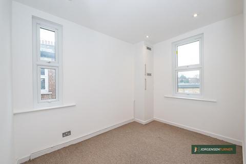 undefined, High Road, Willesden