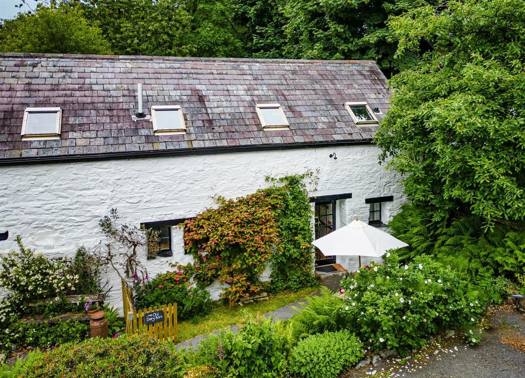 Cottage 1   y cwtch