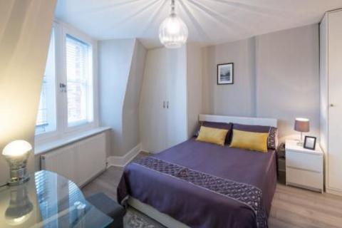 Studio to rent, Lithos Road, London NW3