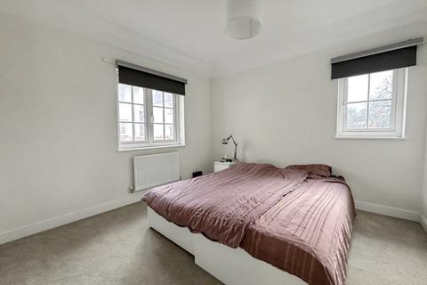 2 bedroom terraced house for sale, Heron Way, Liphook, Hampshire