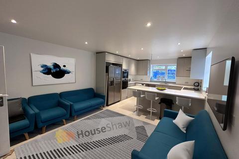 undefined, Castle Street, High Wycombe, HP13