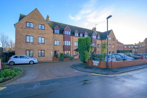 1 bedroom flat for sale, Willoughby Road, Boston, PE21