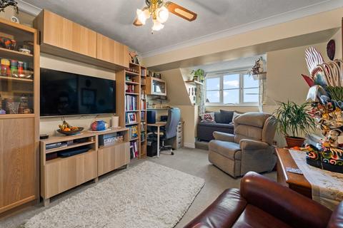 1 bedroom flat for sale, Willoughby Road, Boston, PE21
