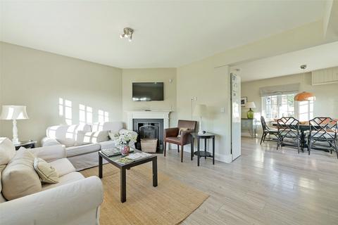 undefined, Fawley, Henley-on-Thames, Buckinghamshire, RG9