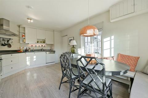 undefined, Fawley, Henley-on-Thames, Buckinghamshire, RG9
