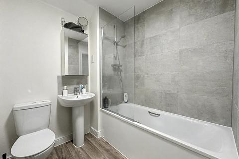 2 bedroom house for sale, Heron Way, Liphook, Hampshire