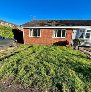 2 bedroom semi-detached bungalow to rent, Wigston Road, Coventry CV2
