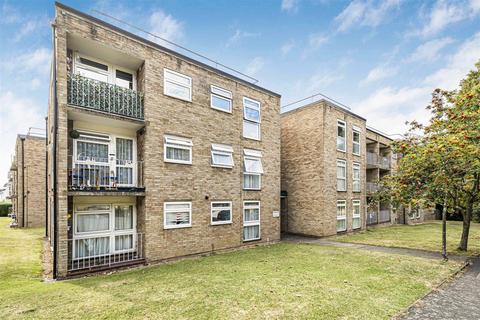 2 bedroom apartment for sale, Eaton Road, Sutton