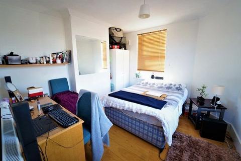 undefined, Palin Street, Nottingham, Nottinghamshire, NG7
